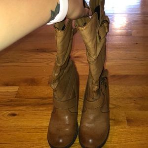 Brown boots